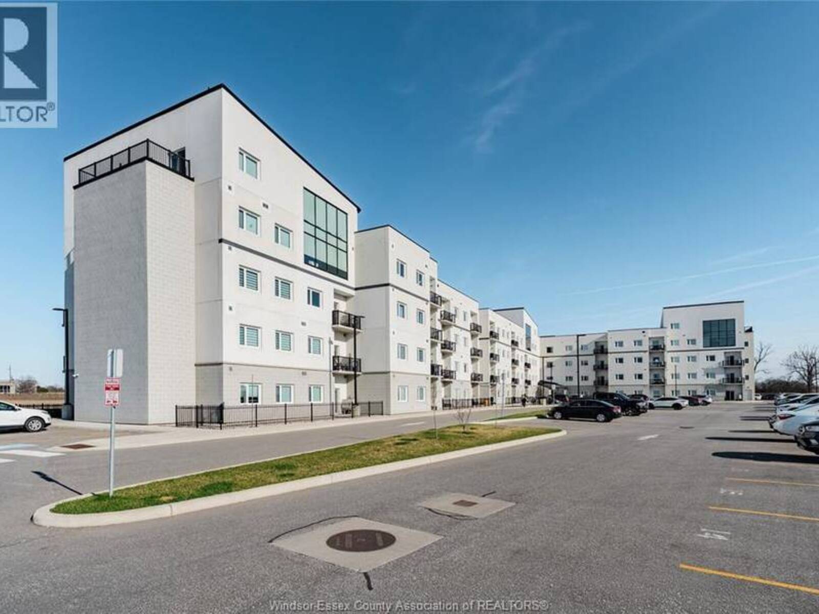 1900 Concession Road 6 Unit# 108, LaSalle, Ontario N9H 2K8