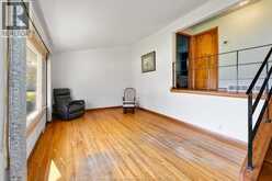 3221 VIRGINIA PARK | Windsor Ontario | Slide Image Ten