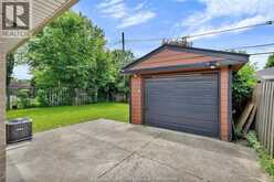 1159 DOT AVENUE | Windsor Ontario | Slide Image Twenty-one