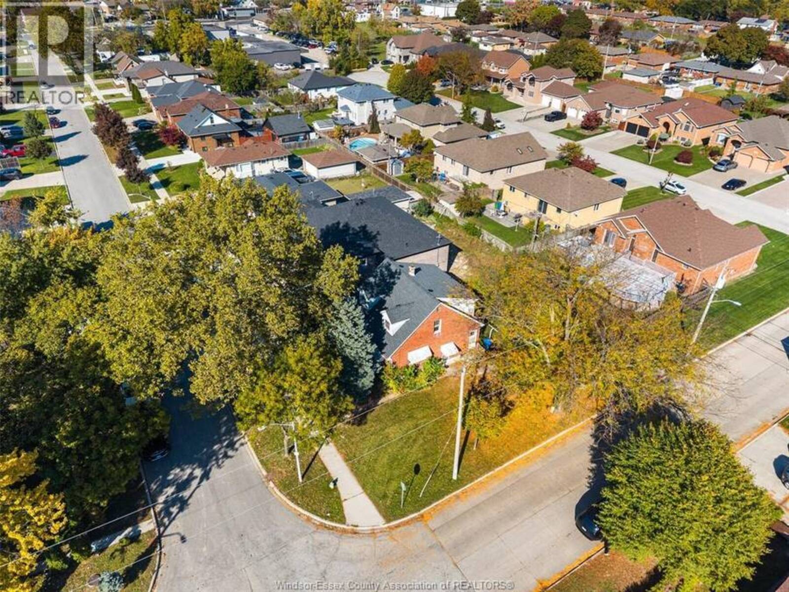 1598 Randolph AVENUE, Windsor, Ontario N9B 2V6