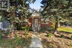 1598 Randolph AVENUE | Windsor Ontario | Slide Image Five
