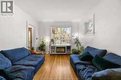 1509 ELSMERE AVENUE | Windsor Ontario | Slide Image Seven