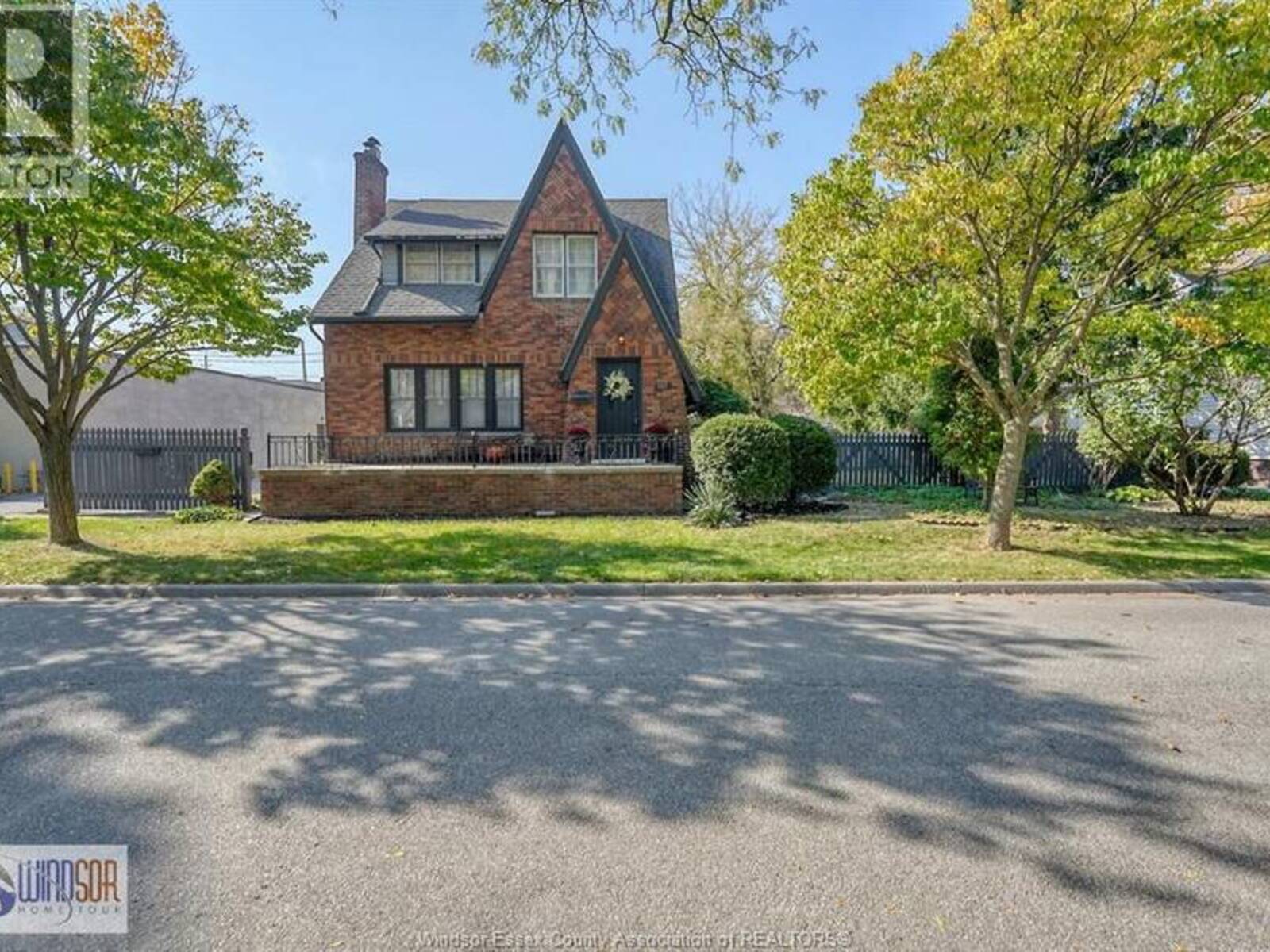 287 PRADO PLACE, Windsor, Ontario N8S 2G9