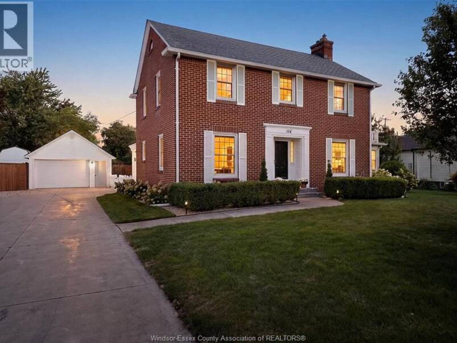 114 WALNUT STREET North, Harrow, Ontario N0R 1G0