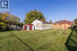 8273 Menard | Windsor Ontario | Slide Image Thirty