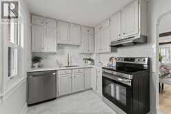 1615 Benjamin | Windsor Ontario | Slide Image Twelve