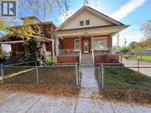 539 BROCK ST | Windsor Ontario | Slide Image One