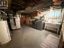 539 BROCK ST | Windsor Ontario | Slide Image Eighteen