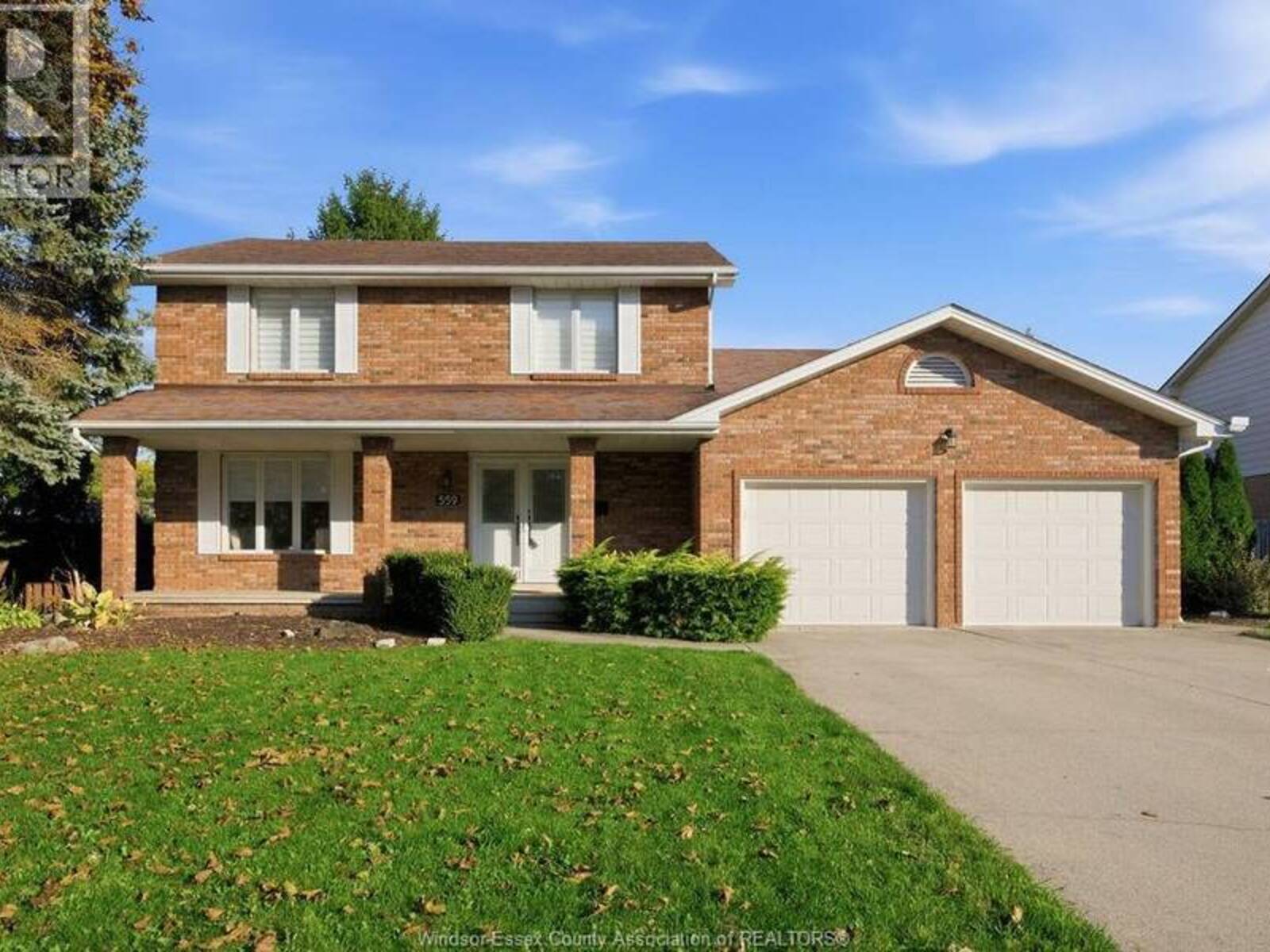559 HARBOURNE CRESCENT, Tecumseh, Ontario N8N 3J5