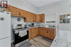 3145 MARK AVENUE | Windsor Ontario | Slide Image Eight