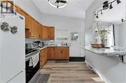 3145 MARK AVENUE | Windsor Ontario | Slide Image Nine
