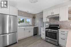 1041 EASTLAWN | Windsor Ontario | Slide Image Sixteen