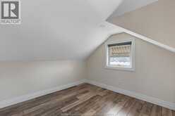 1041 EASTLAWN | Windsor Ontario | Slide Image Twenty-one