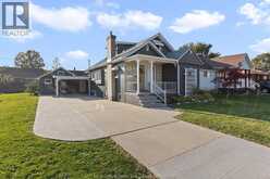 1041 EASTLAWN | Windsor Ontario | Slide Image Two