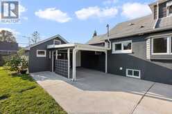 1041 EASTLAWN | Windsor Ontario | Slide Image Thirty