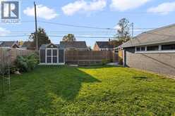1041 EASTLAWN | Windsor Ontario | Slide Image Thirty-one