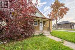 840 HOWARD AVE | Windsor Ontario | Slide Image Six