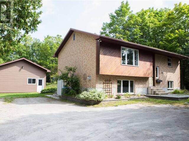 6404 King St. Central Manitoulin Ontario, P0P 1S0