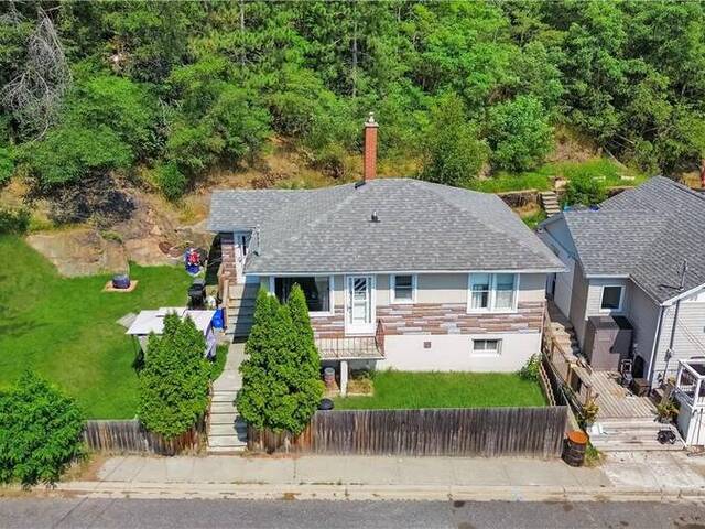 10 Thomas Street Coniston Ontario, P0M 1M0