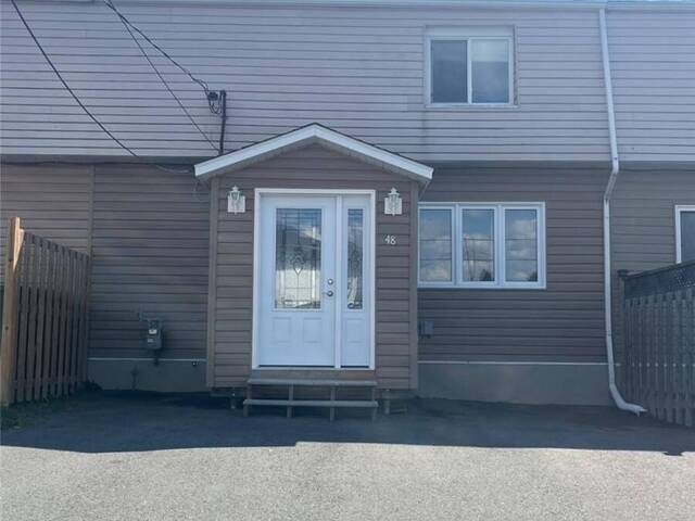 48 Jeanne D'arc Drive Chelmsford Ontario, P0M 1L0