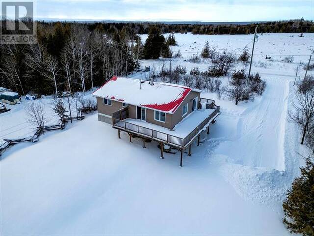 348 Leask Bay Shores Lane Assiginack Ontario, P0P 1N0 - 3 Bedrooms Waterfront Home For sale