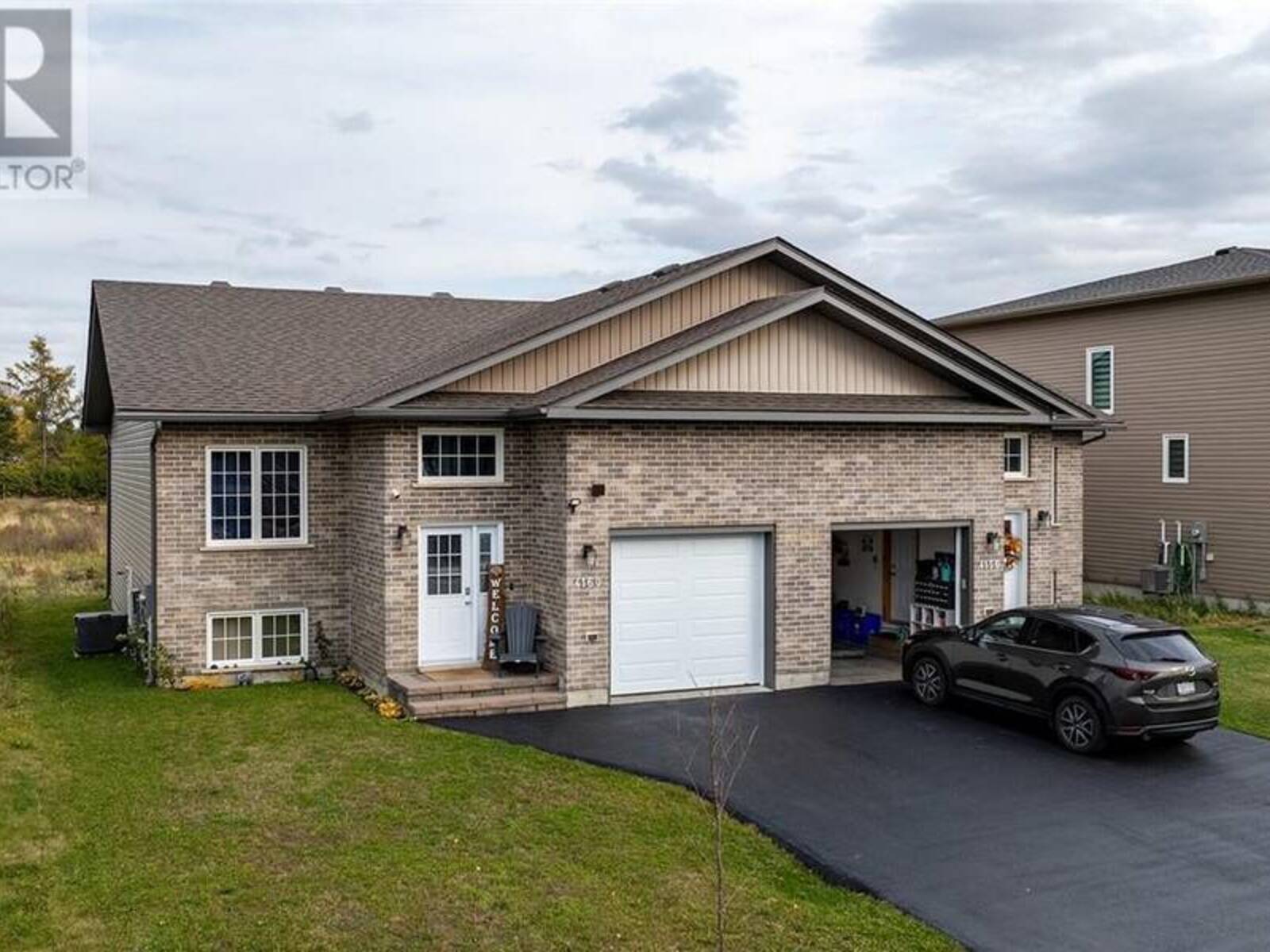 4160 Bonaventure Drive, Hanmer, Ontario P3P 0E2