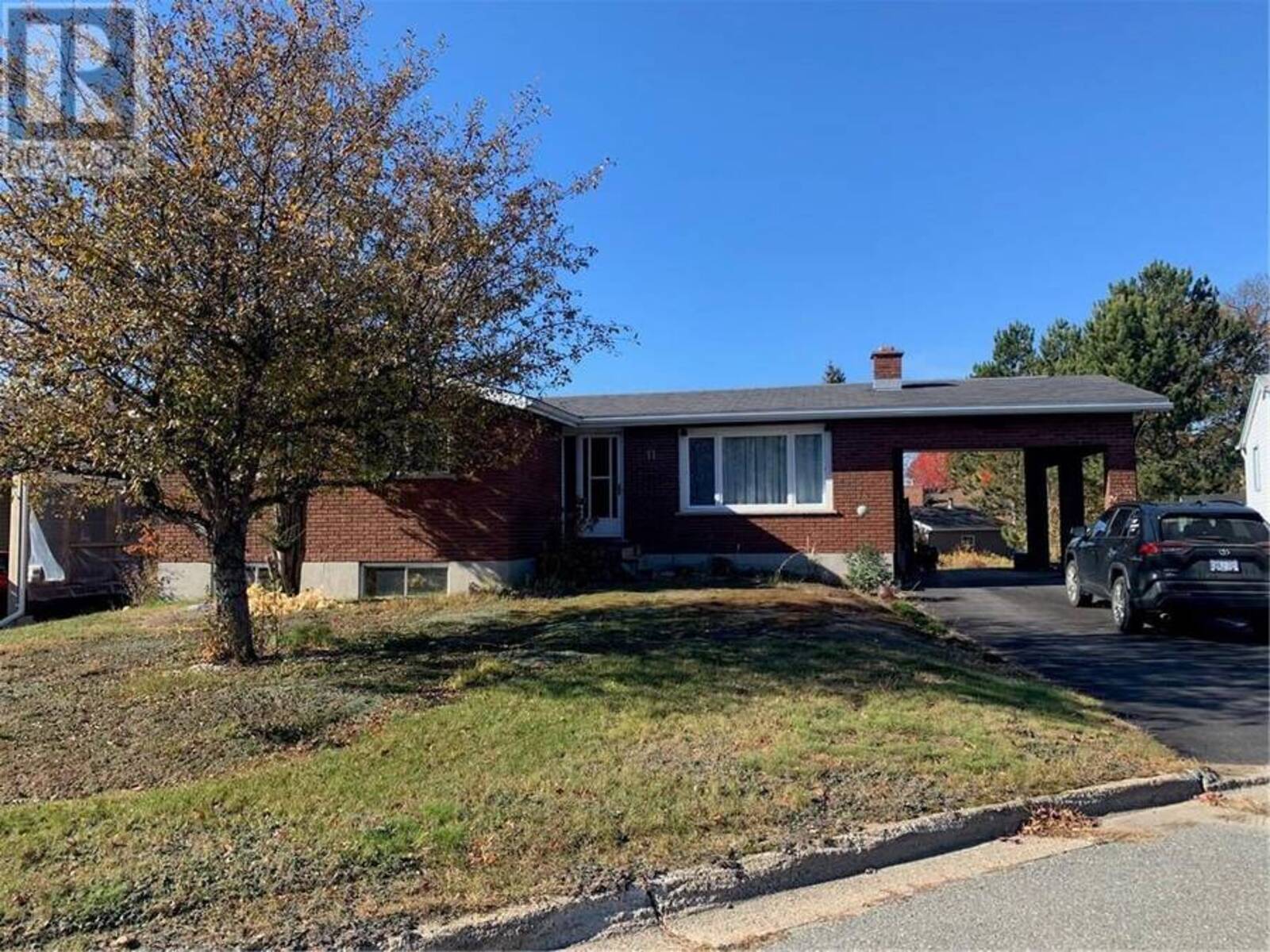 11 VINCENT, Espanola, Ontario P5E 1B7