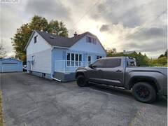 3361 HWY 144 Chelmsford Ontario, P0M 1L0