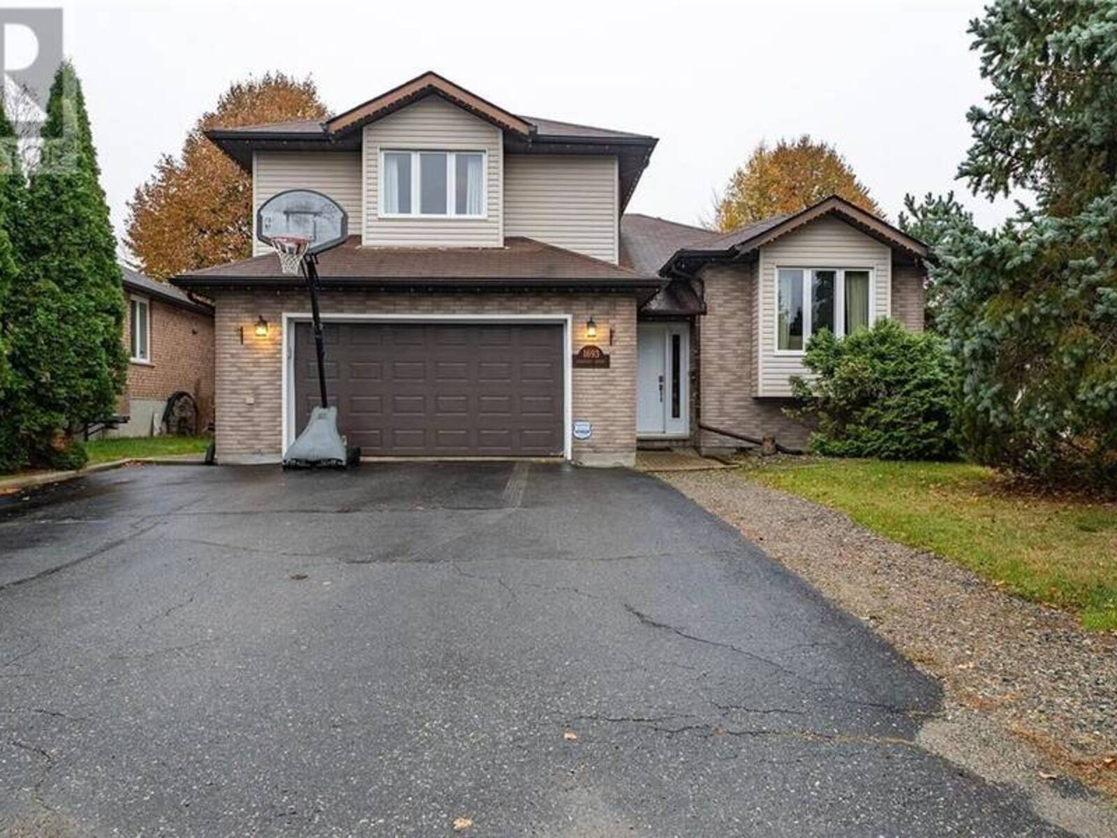 1693 Agincourt, Sudbury, Ontario P3A 5Y2