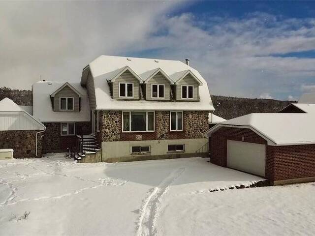 20 Thorburn Street Gore Bay Ontario, P0P 1H0