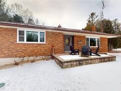 22 McDermid Drive Manitoulin Island Ontario, P0P 1T0