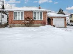 1530 Talon Street E Greater Sudbury Ontario, P3P 1S5