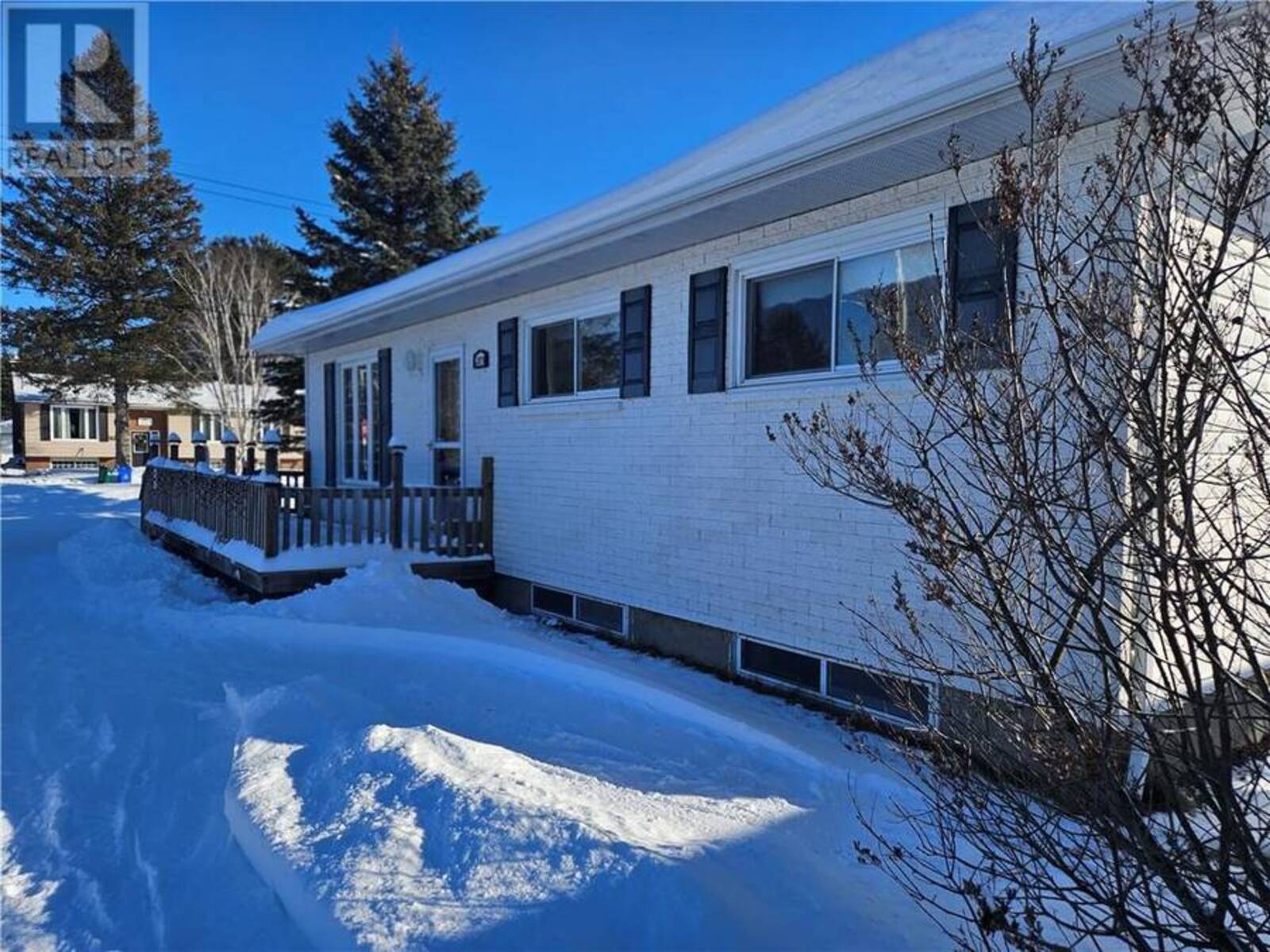 285 Eva, Greater Sudbury, Ontario P3P 1N1