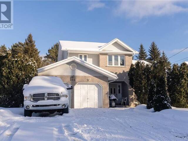 264 Simon Lake Drive Greater Sudbury Ontario, P3C 2M1