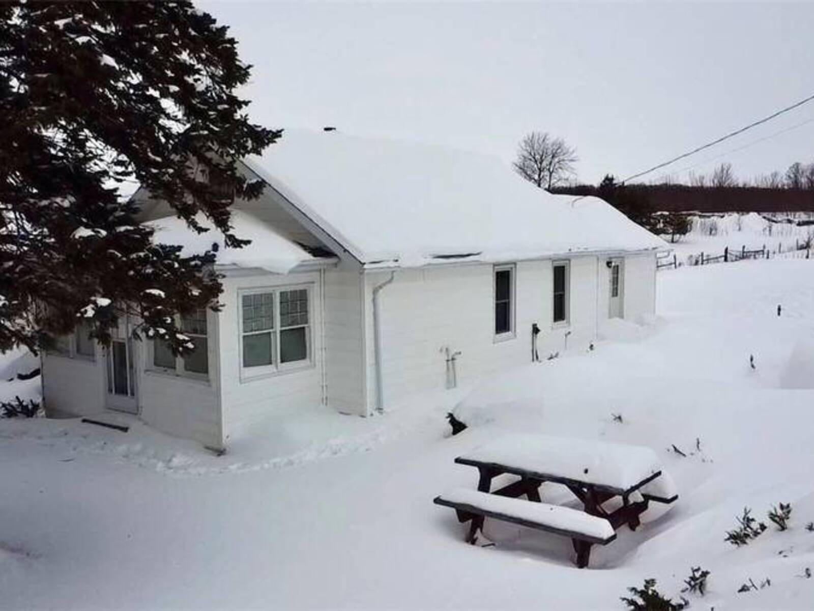 10558 Hwy 540, Manitoulin Island, Ontario P0P 1H0