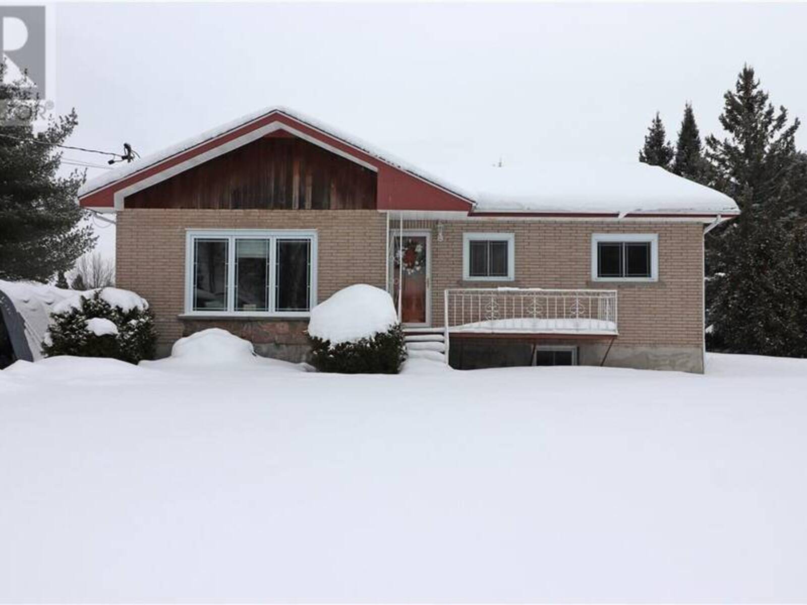 995 St Anthony, Greater Sudbury, Ontario P3P 1C2