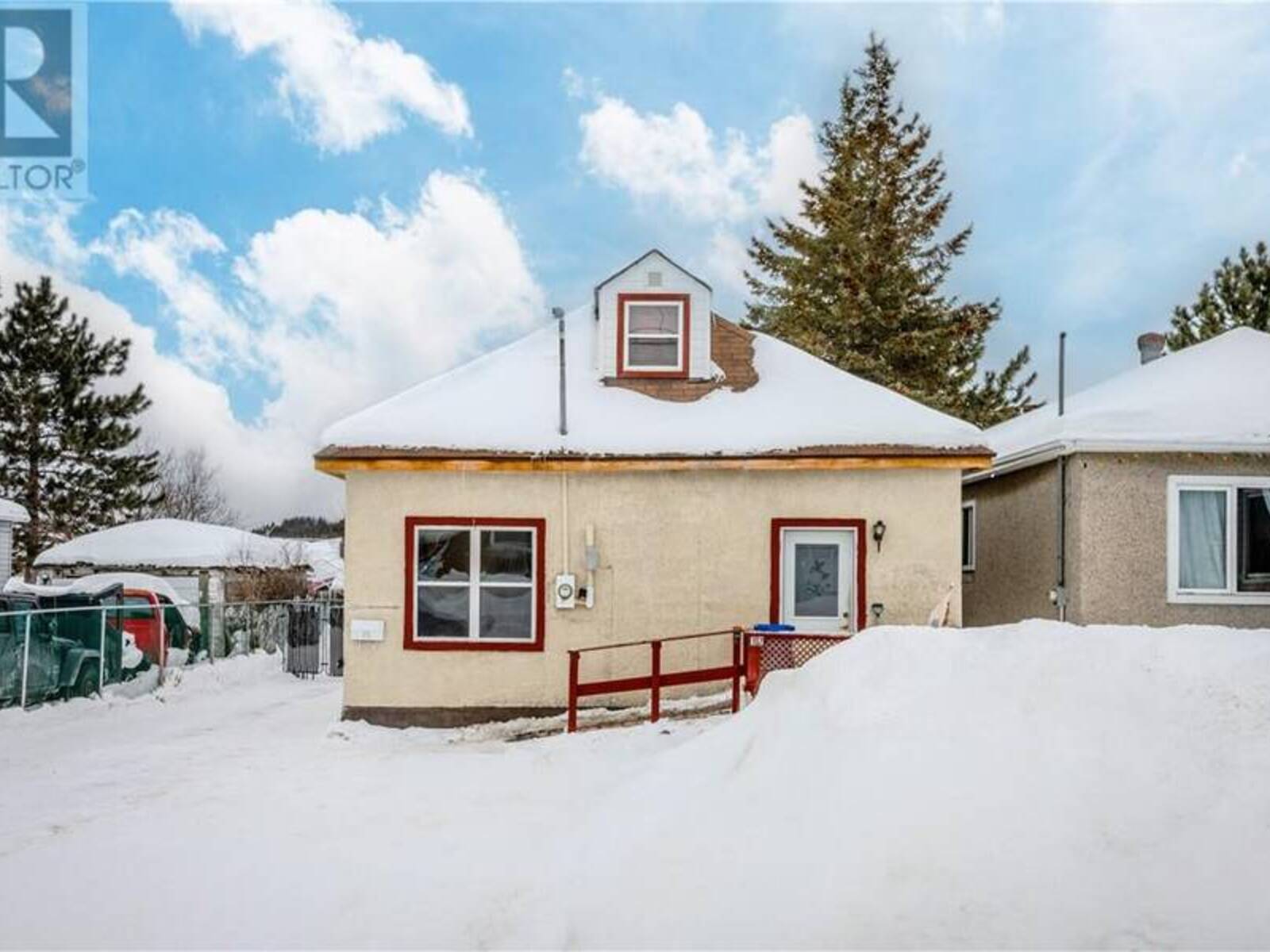 12 Ferguson Avenue, Greater Sudbury, Ontario P0M 1H0