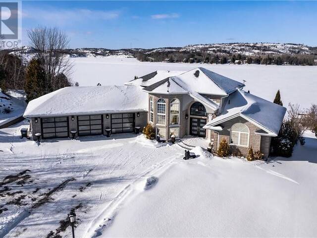 1720 South Lane Road Greater Sudbury Ontario, P3G 1N8 - 7 Bedrooms Waterfront Home For sale