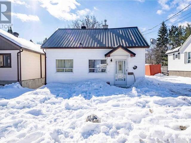 471 Morris Street Greater Sudbury Ontario, P3B 1C2 - Property For Sale