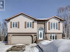 54 Pebblehill Place Greater Sudbury Ontario, P3E 5Y9