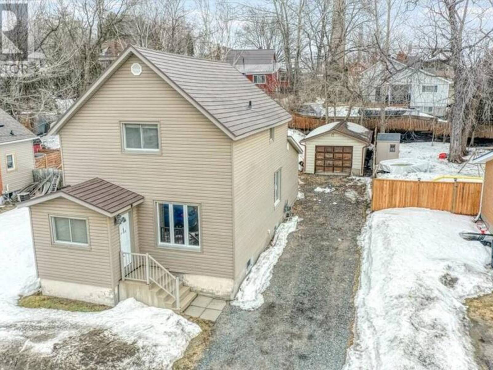 5 Oliver Street, Greater Sudbury, Ontario P3Y 1K7