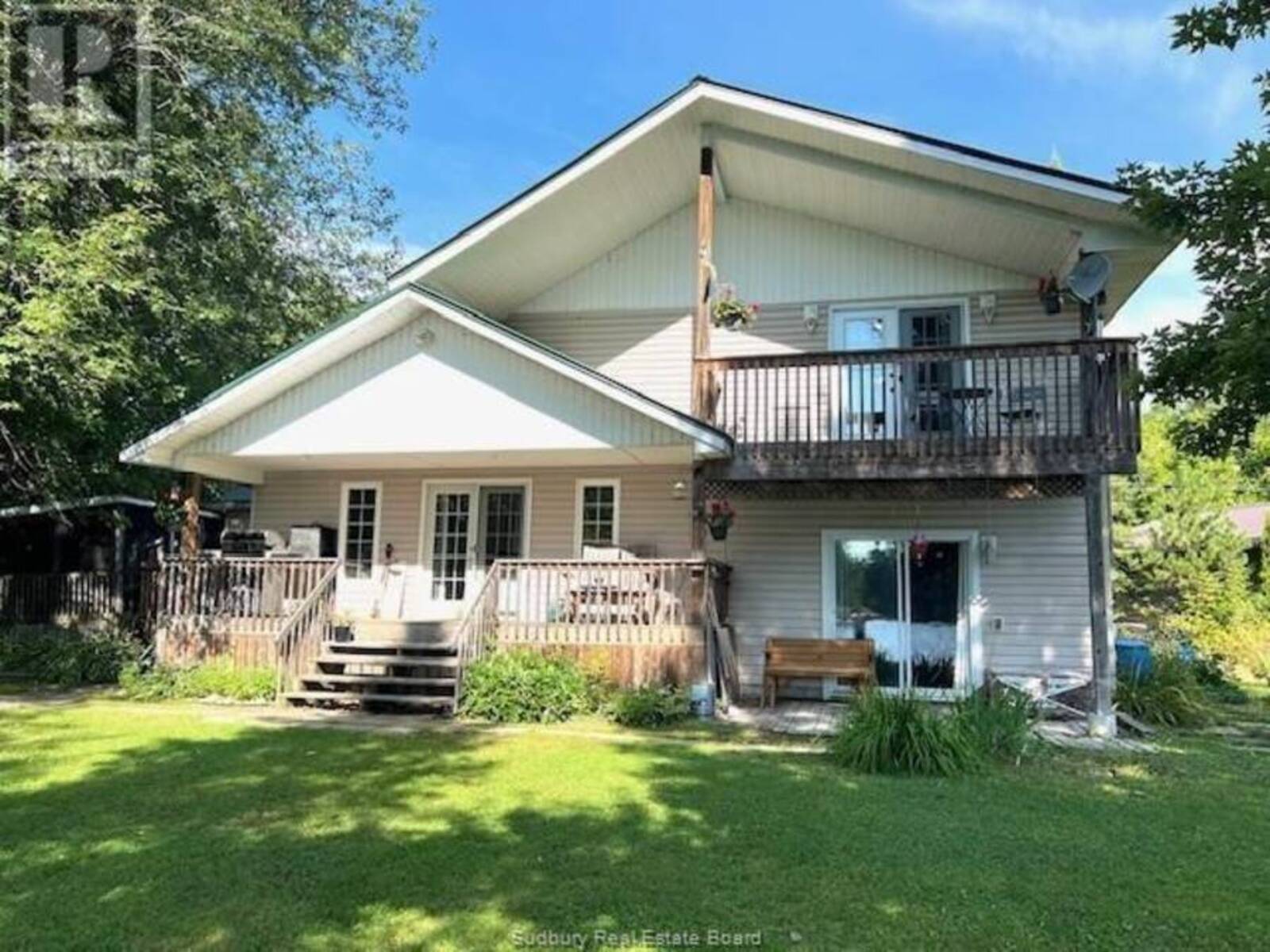 22B Champagne Avenue, St. Charles, Ontario P0M 2W0