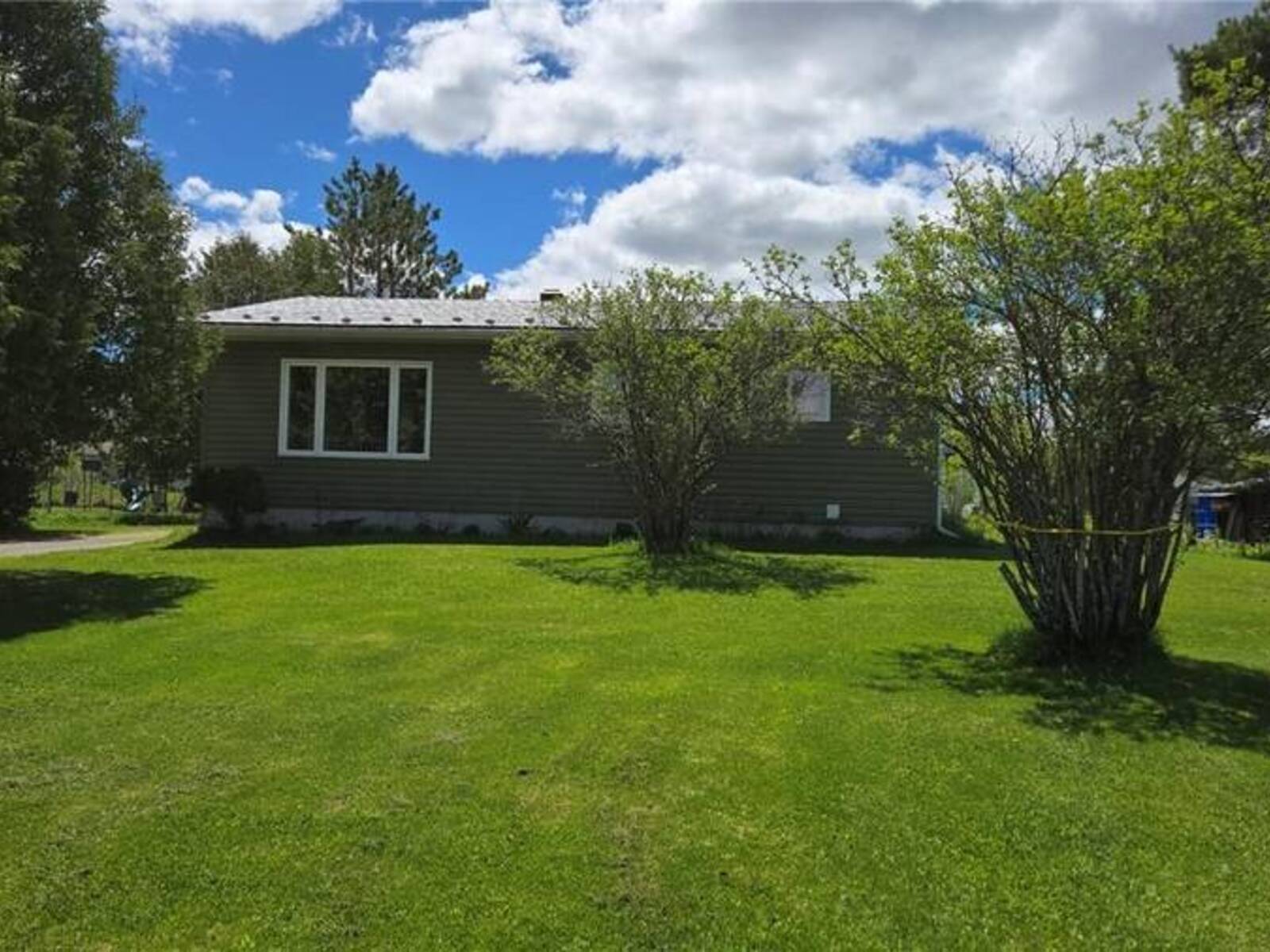 732 Highway 64, French River, Ontario P0M 1A0