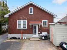 75 Regent Street | Greater Sudbury Ontario | Slide Image Twenty-three