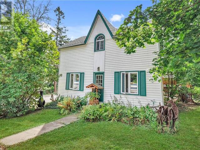 17 CAMPBELL Street Manitoulin Island Ontario, P0P 1K0 - 3 Bedrooms Home For Sale