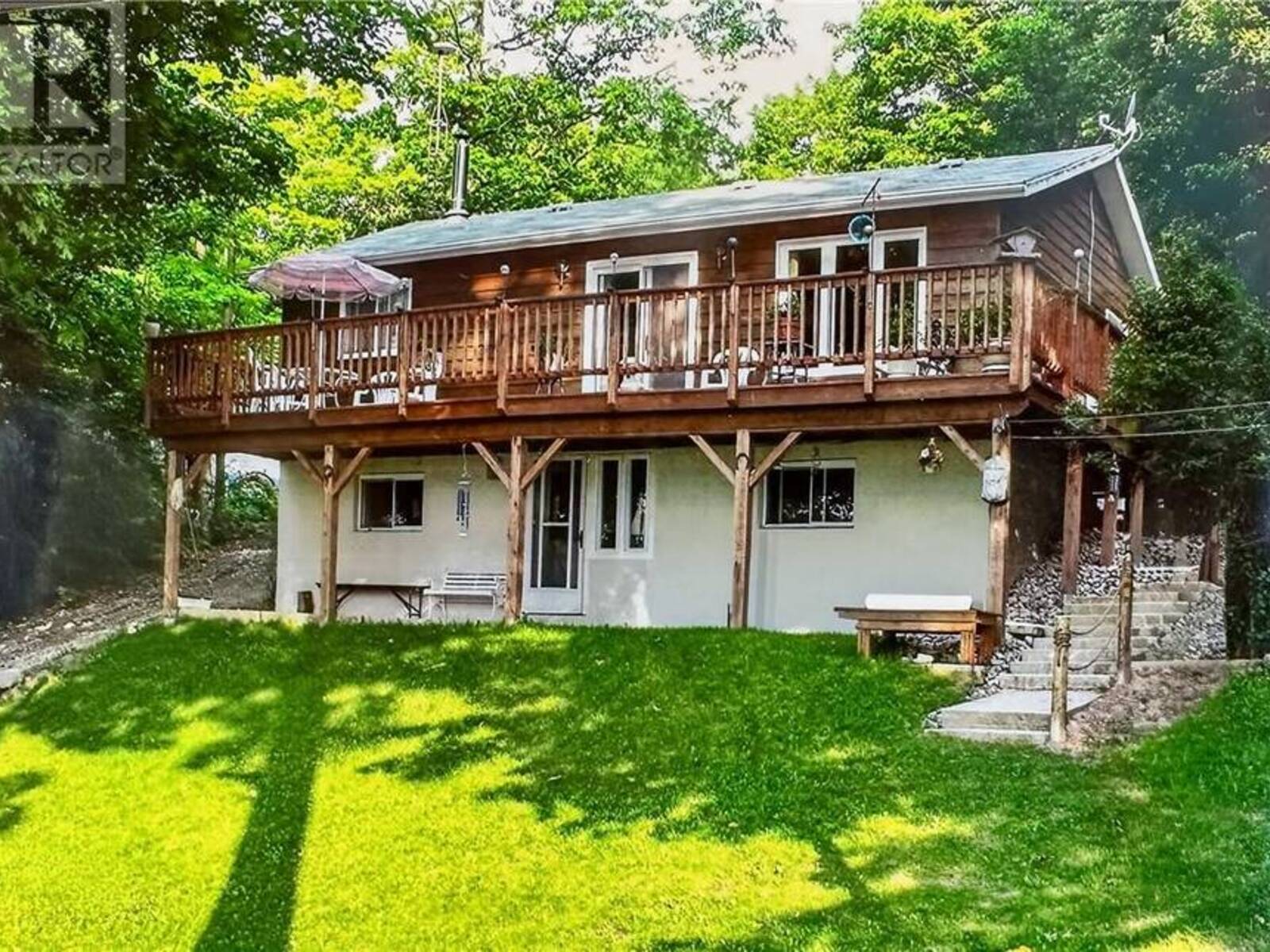 700 Ice Lake Drive, Manitoulin Island, Ontario P0P 1H0