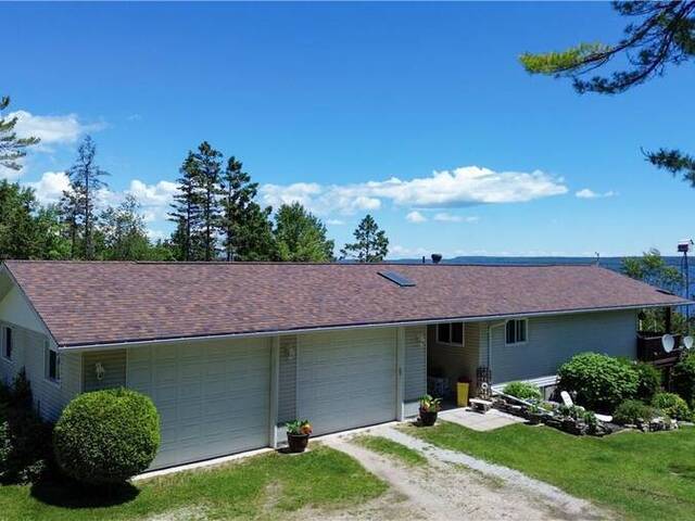 238 Lonesome Pine Trail Manitoulin Island Ontario, P0P 2C0 - 3 Bedrooms Waterfront Home For sale