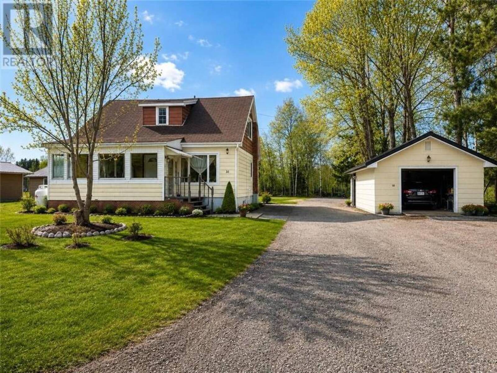 16 Clark, Gogama, Ontario P0M 1W0