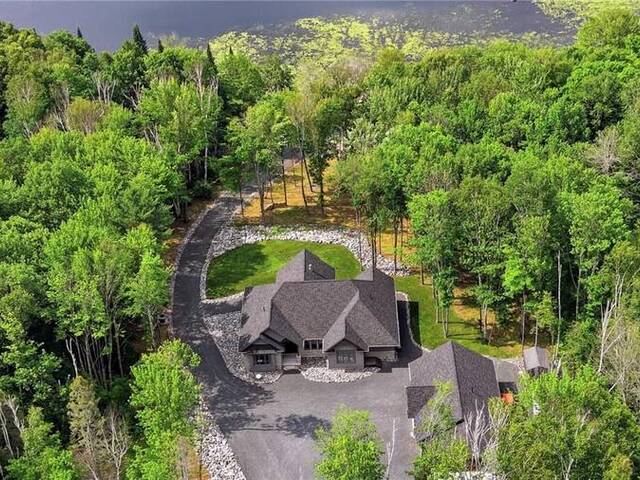 3 Pine Drive Blind River Ontario, P0R 1B0 - 3 Bedrooms Waterfront Home For sale