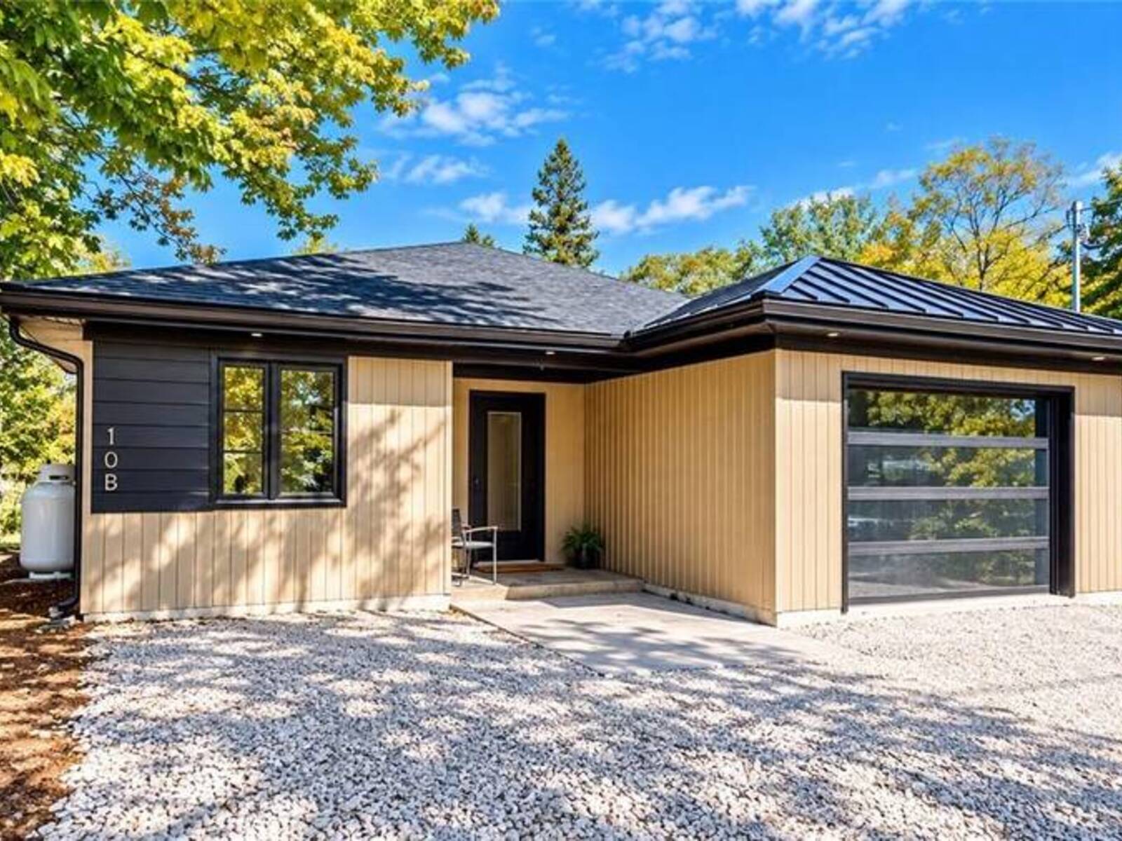 10B Main Street, Manitoulin Island, Ontario P0P 1H0